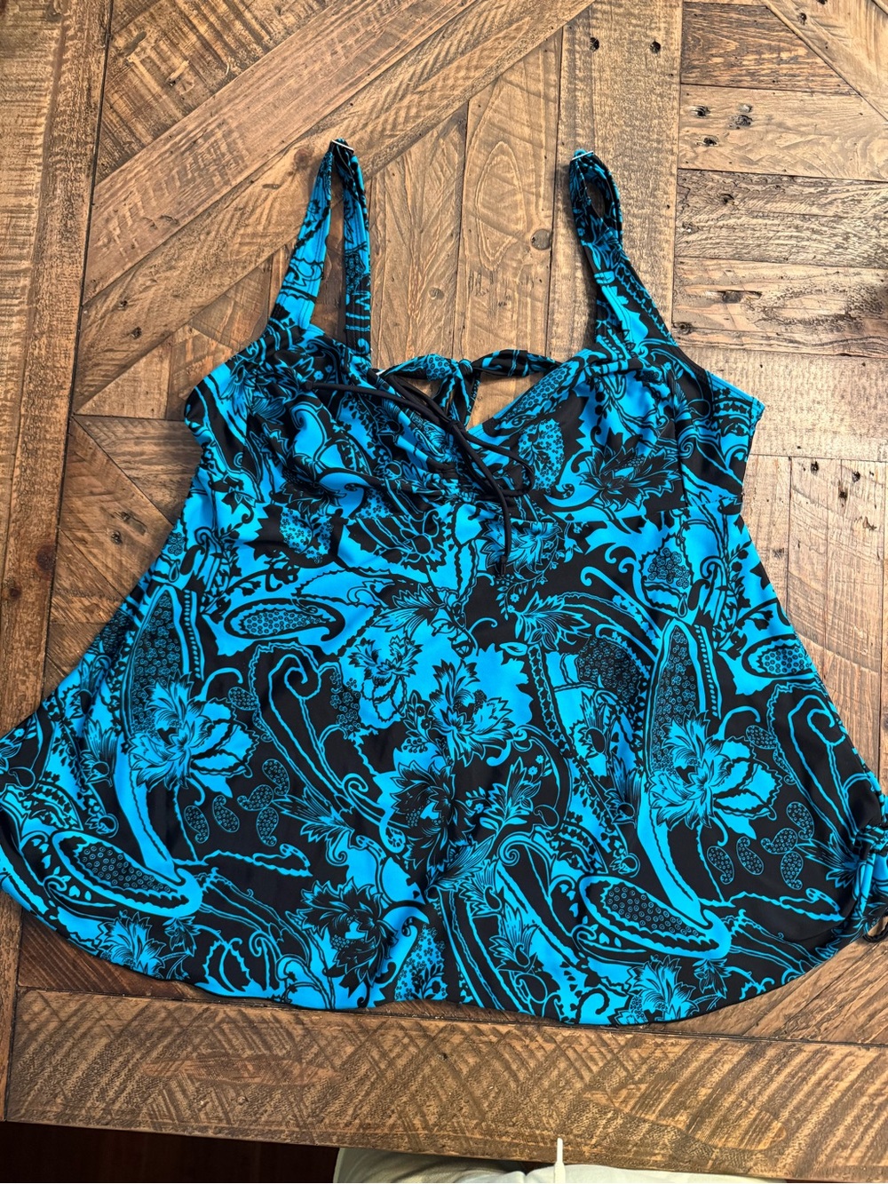 Source Unknown Black & Blue Paisley Floral Tankini Top - Women’s Swim Bikini